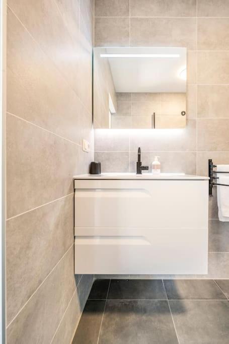 Gastsuite Foar Elkoar Hilaard. Ngoại thất bức ảnh